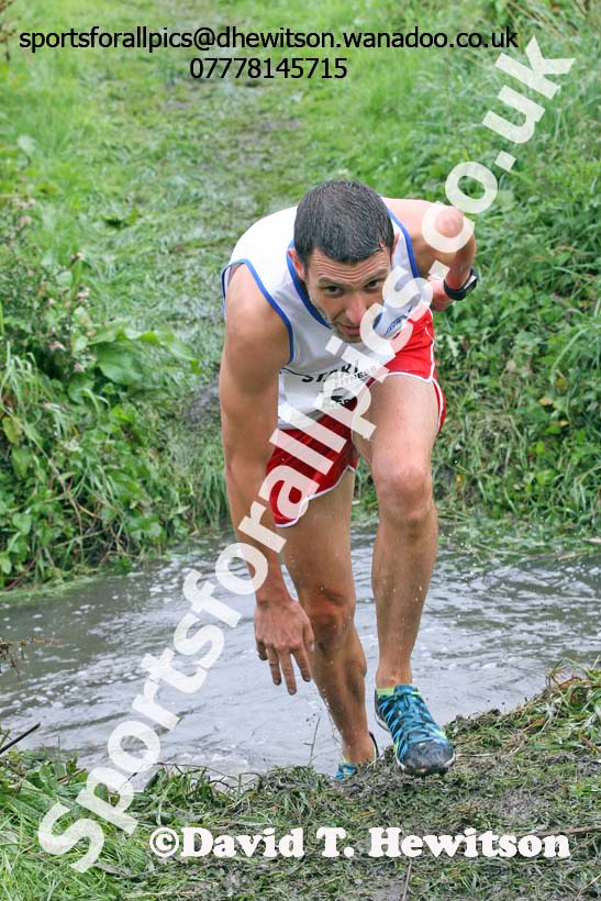 Senior mens relay, Sunderland Harriers Open Cross Counry, Farringdon Park, Sunderland. Photo: David T. Hewitson/Sports for All Pics